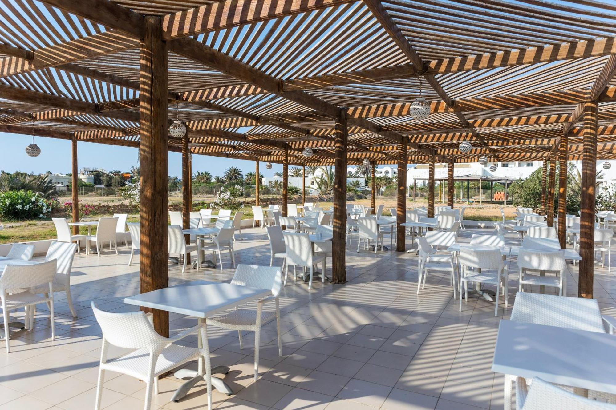 Tmk Marine Beach By Turismark Triffa Ngoại thất bức ảnh